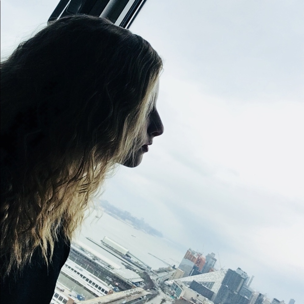 Meet your Posher, Alyssa